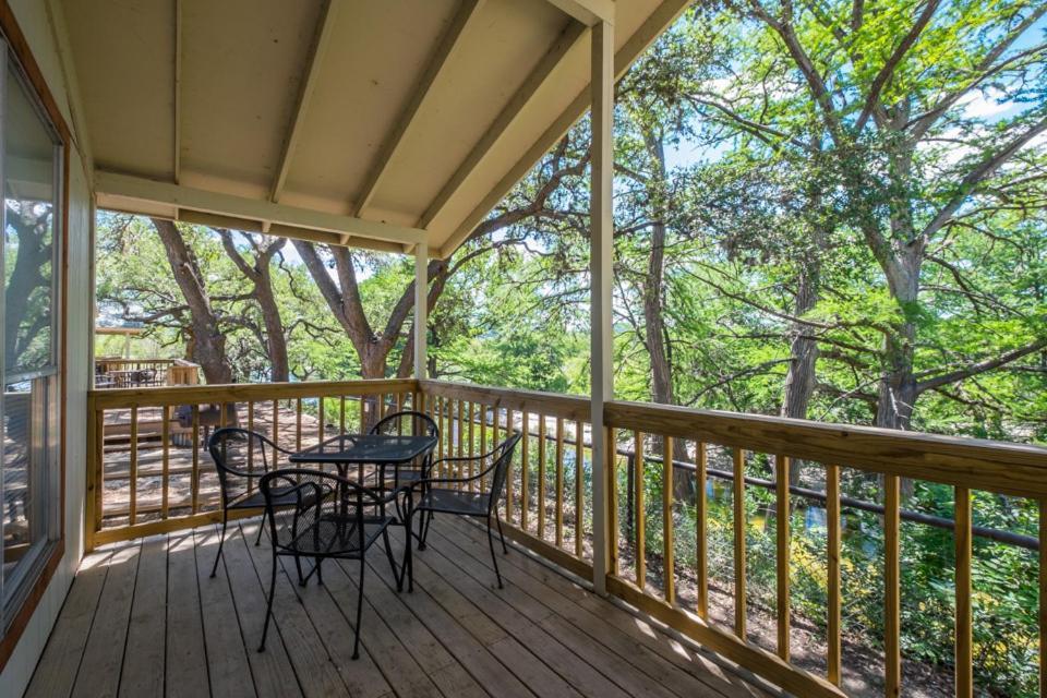 River Bluff Cabins Rio Frio 部屋 写真
