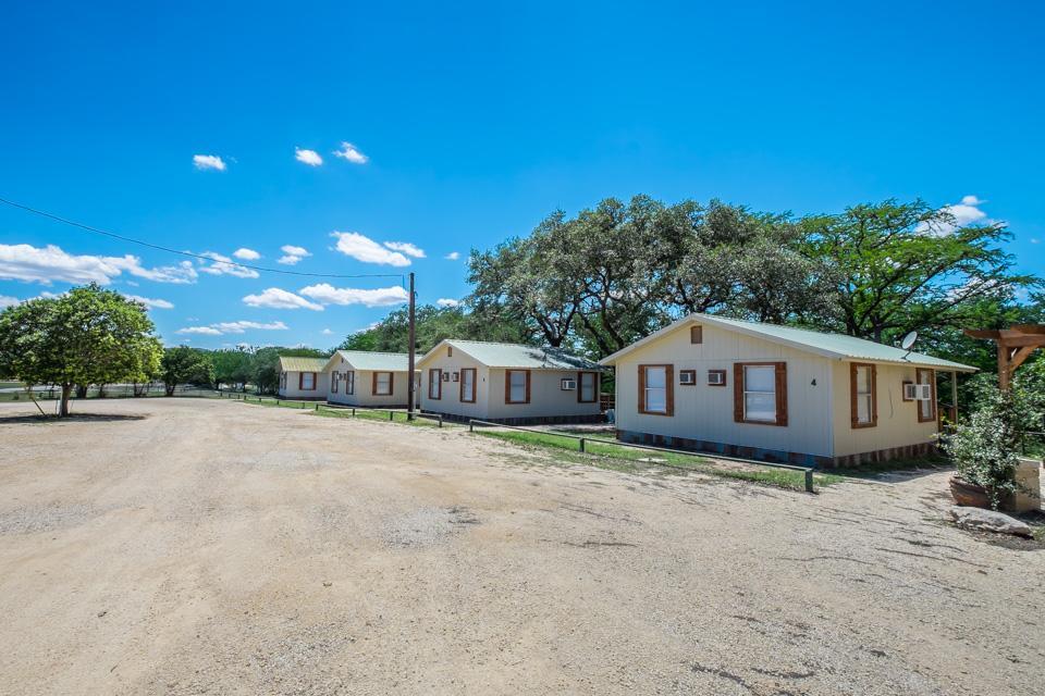 River Bluff Cabins Rio Frio エクステリア 写真
